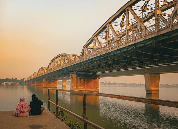 Ultimate seafood adventures in padstow: unveiling the best local dining experiences